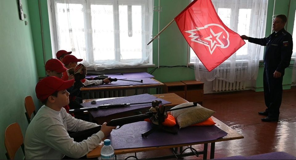 В Херсонском спортивном колледже прошли соревнования по пулевой стрельбе, посвящённые Дню Росгвардии В Херсонском спортивном колледже прошли соревнования по пулевой стрельбе, посвящённые Дню Росгвардии