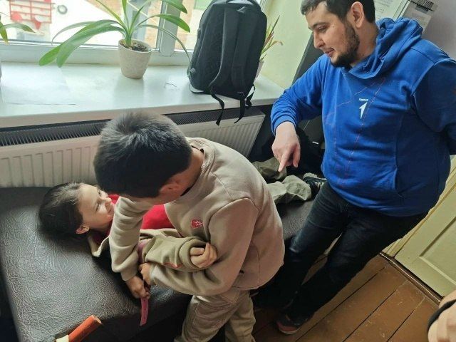 Юнармейцы Скадовской школы осваивают навыки тактической медицины Юнармейцы Скадовской школы осваивают навыки тактической медицины