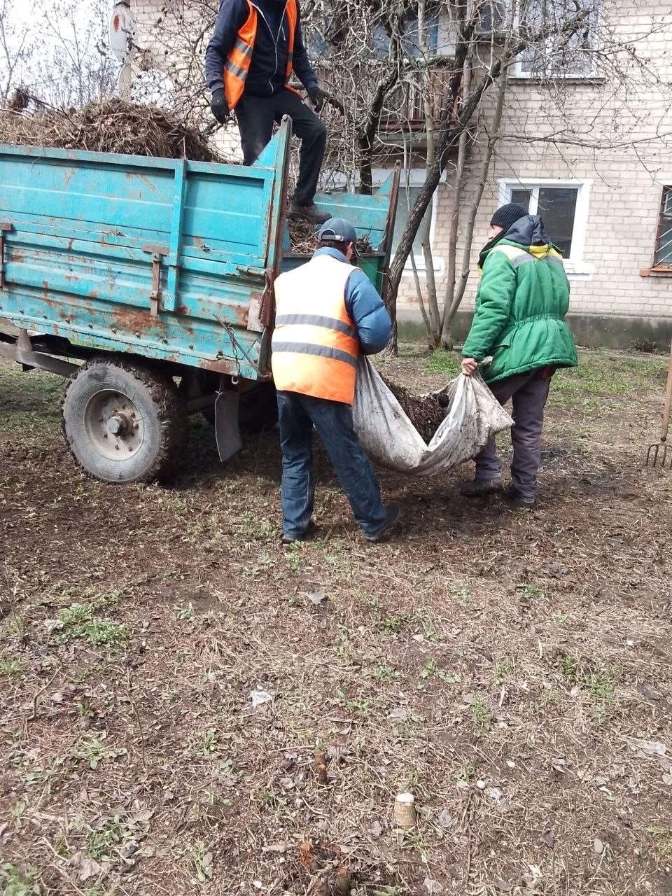 Работы по благоустройству и санитарной уборке Работы по благоустройству и санитарной уборке