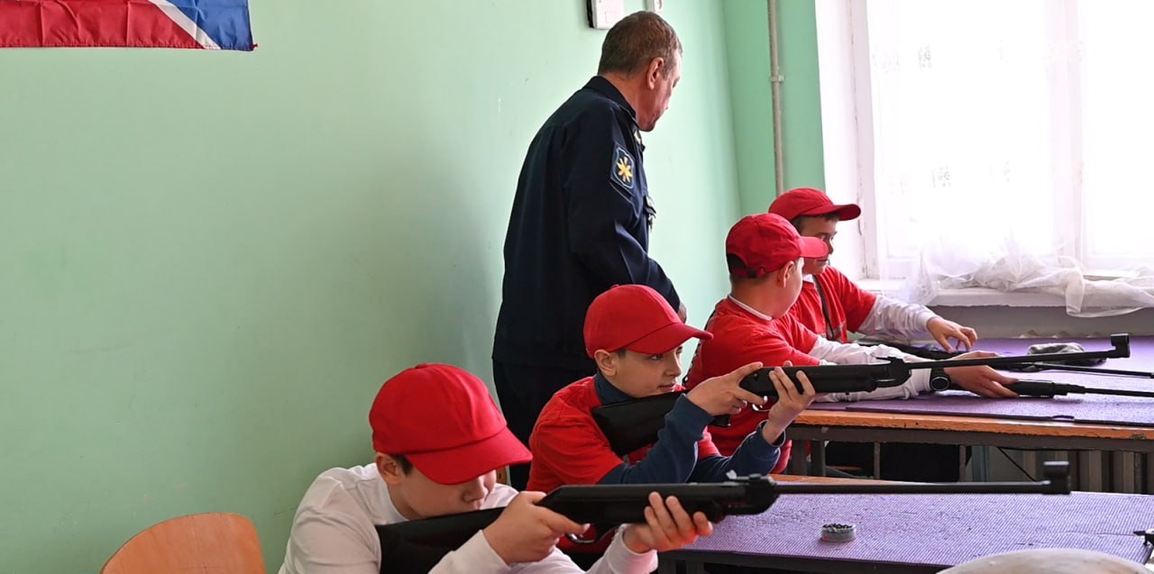 В Херсонском спортивном колледже прошли соревнования по пулевой стрельбе, посвящённые Дню Росгвардии В Херсонском спортивном колледже прошли соревнования по пулевой стрельбе, посвящённые Дню Росгвардии