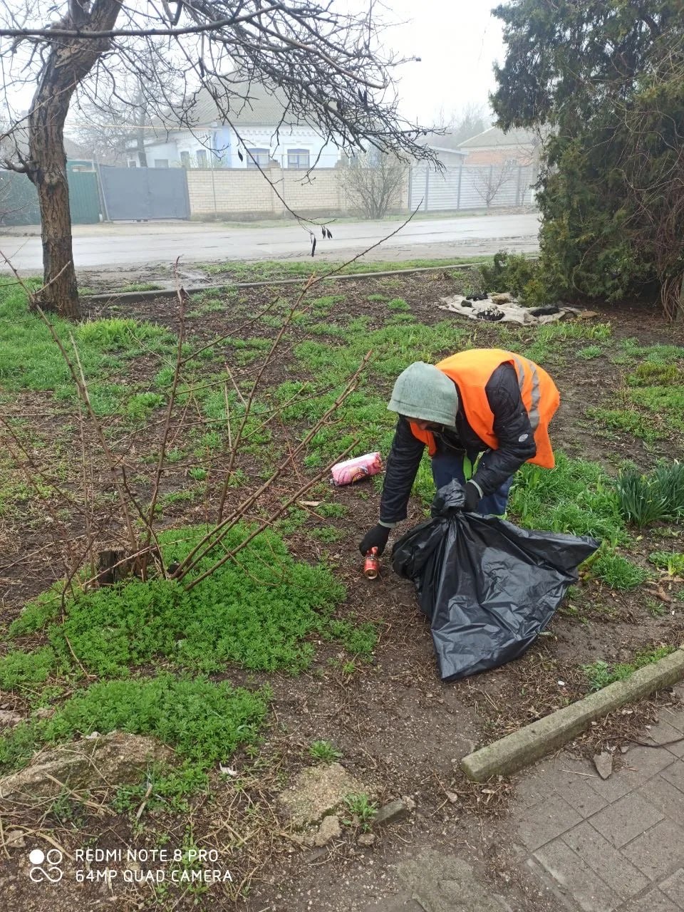 Работы по благоустройству и санитарной уборке Работы по благоустройству и санитарной уборке