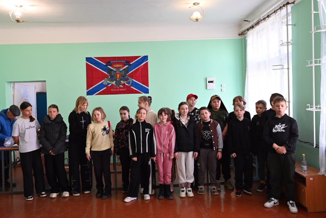 В Херсонском спортивном колледже прошли соревнования по пулевой стрельбе, посвящённые Дню Росгвардии