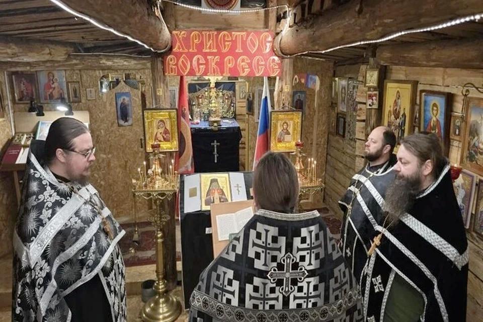 Блиндажным храмам и парламенту в Херсонской области передали 16 икон