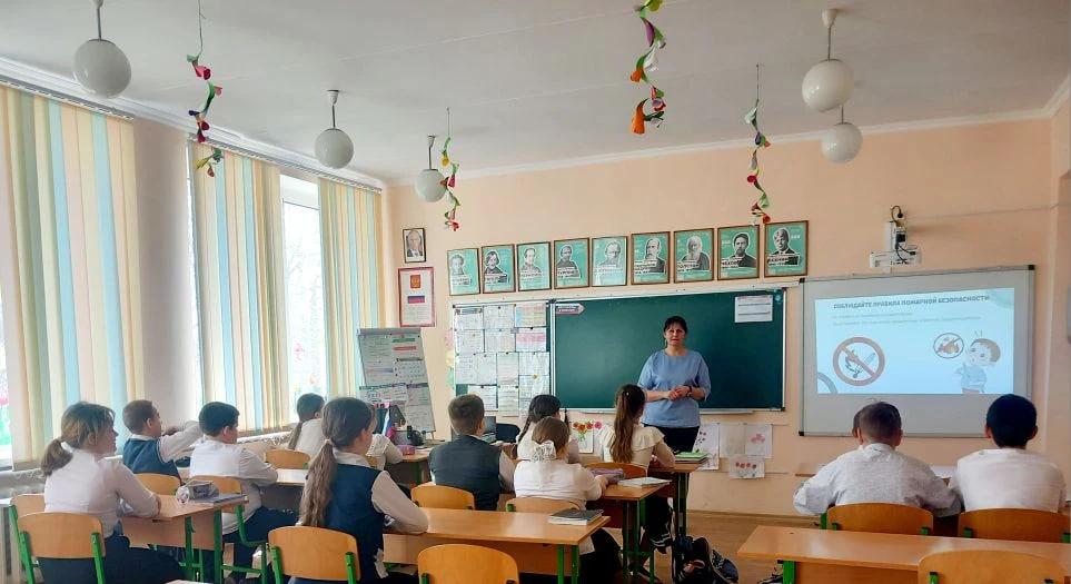 Приморская школа: инструктаж по безопасности на весенних каникулах Приморская школа: инструктаж по безопасности на весенних каникулах