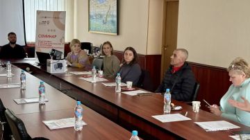 27 марта в Геническом муниципальном округе состоялся семинар: «Подготовка к тестам для участия в программе «Социальный контракт»