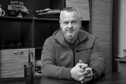 Совет депутатов городского округа г.Новая Каховка принял решение —посмертно присвоить звания Почетных граждан Владимиру Леонтьеву и Владимиру Малову, внесшим значительный вклад в его развитие и безопасность