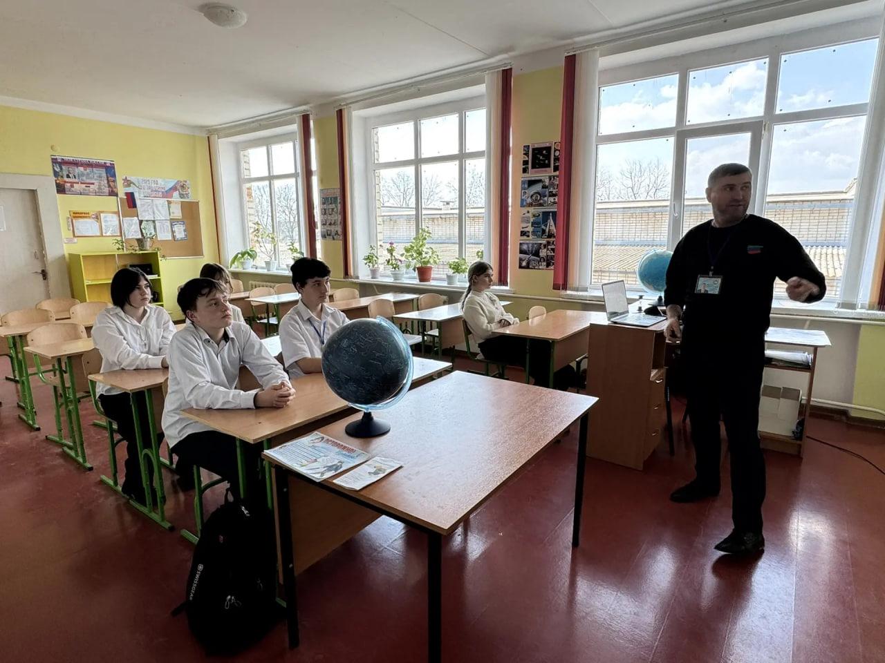 Приморская школа: инструктаж по безопасности на весенних каникулах Приморская школа: инструктаж по безопасности на весенних каникулах