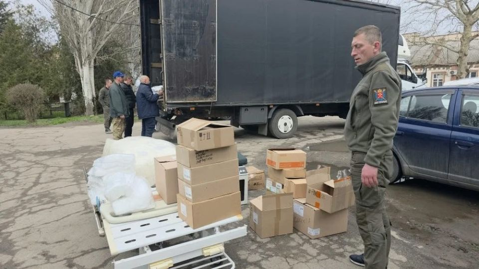 Владимир Сальдо: Поддержка из Санкт-Петербурга — для фронта и наших медиков Владимир Сальдо: Поддержка из Санкт-Петербурга — для фронта и наших медиков