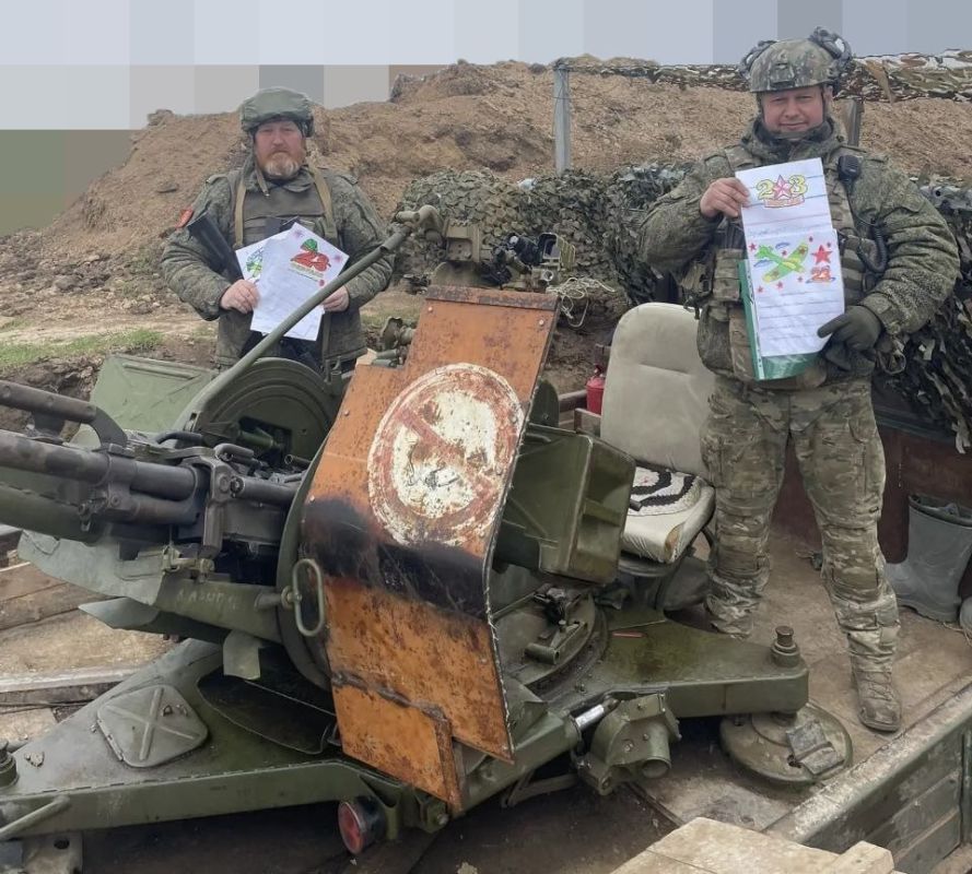 «Обратная связь»: бойцы СВО поблагодарили учеников школы искусств за поздравления «Обратная связь»: бойцы СВО поблагодарили учеников школы искусств за поздравления