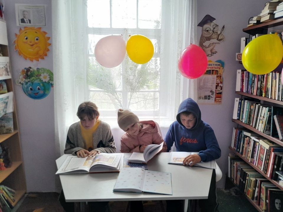 В библиотеках Генического округа проходит «Неделя детской книги»! В библиотеках Генического округа проходит «Неделя детской книги»!