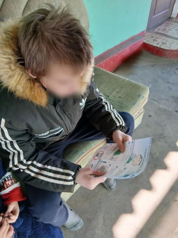 Воспитание без риска: специалисты Чаплинского КЦСОН провели профилактические беседы для семей Воспитание без риска: специалисты Чаплинского КЦСОН провели профилактические беседы для семей