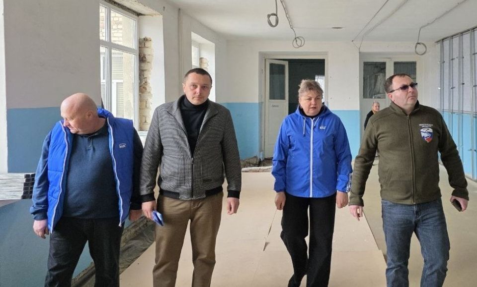 В Рубановской школе проверен ход ремонтных работ В Рубановской школе проверен ход ремонтных работ