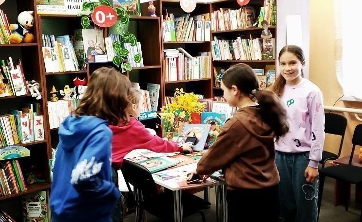 В библиотеках Генического округа проходит «Неделя детской книги»! В библиотеках Генического округа проходит «Неделя детской книги»!