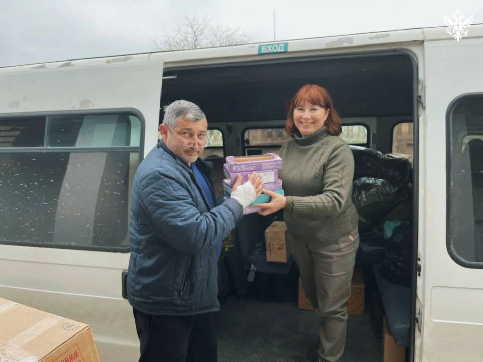Волонтёры из Новороссийска доставили гуманитарную помощь в Херсонскую область Волонтёры из Новороссийска доставили гуманитарную помощь в Херсонскую область
