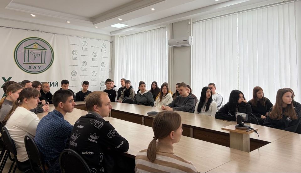 Привет, это отряды!. Движение в нужном направлении - вот, о чём говорят отряды! Привет, это отряды!. Движение в нужном направлении - вот, о чём говорят отряды!