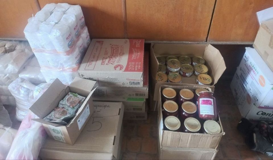 Каховский ТОС «Мечта» получил очередную партию гуманитарной помощи от благотворительного фонда «Добрый ангел» Каховский ТОС «Мечта» получил очередную партию гуманитарной помощи от благотворительного фонда «Добрый ангел»