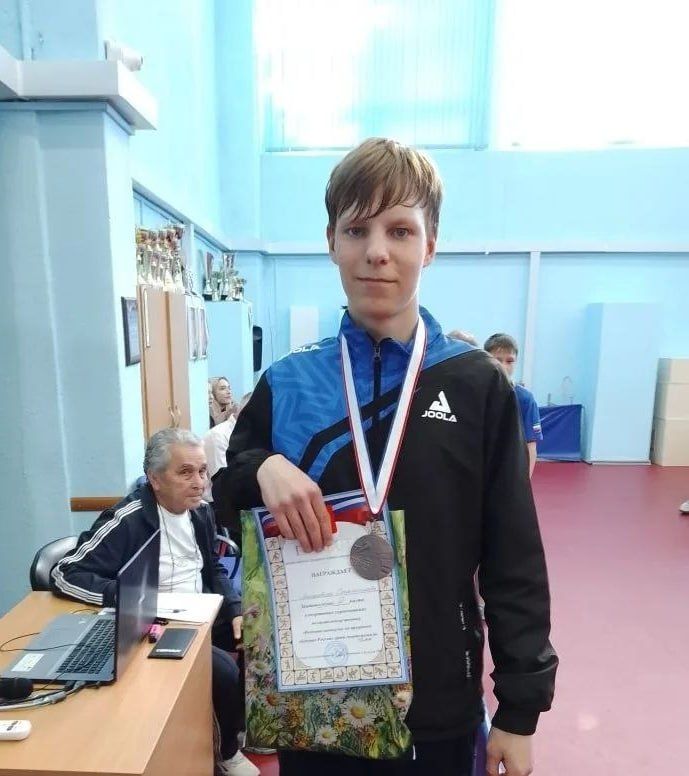 Спортсмены из Херсонской области завоевали призовые места на межрегиональном турнире по настольному теннису в Ялте Спортсмены из Херсонской области завоевали призовые места на межрегиональном турнире по настольному теннису в Ялте