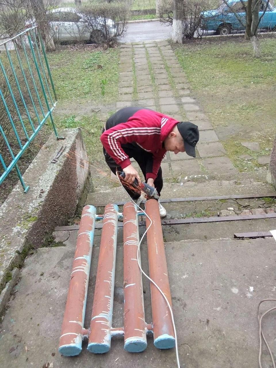 Специалисты из Адыгеи восстанавливают тепло в Геническом округе Специалисты из Адыгеи восстанавливают тепло в Геническом округе