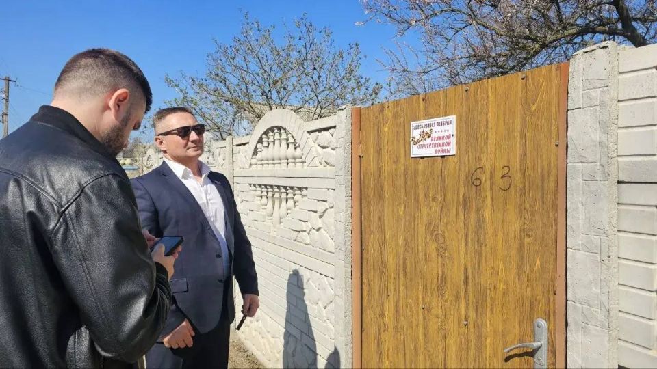 В результате ночной атаки ВСУ в Михайловке повреждены школа и дом ветерана Великой Отечественной войны В результате ночной атаки ВСУ в Михайловке повреждены школа и дом ветерана Великой Отечественной войны