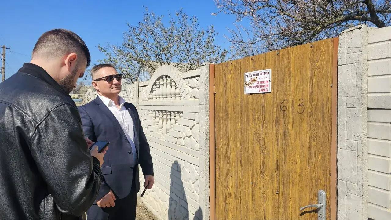 В результате ночной атаки ВСУ в Михайловке повреждены школа и дом ветерана Великой Отечественной войны В результате ночной атаки ВСУ в Михайловке повреждены школа и дом ветерана Великой Отечественной войны