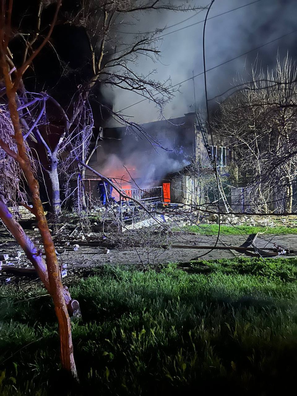 В Одессе трое погибших и более 10 пострадавших В Одессе трое погибших и более 10 пострадавших