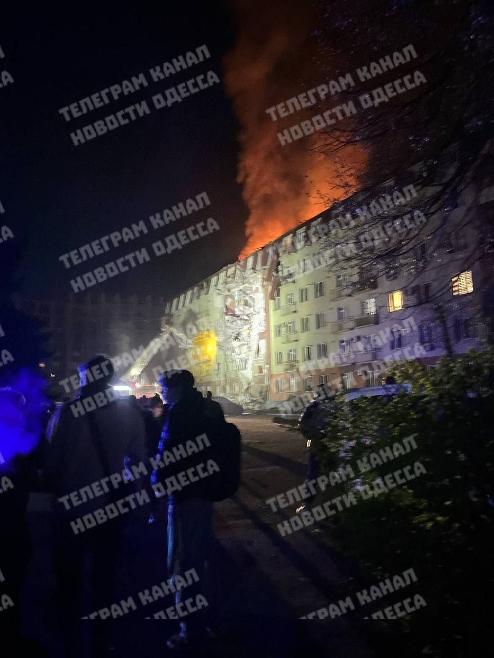 В Одессе трое погибших и более 10 пострадавших В Одессе трое погибших и более 10 пострадавших