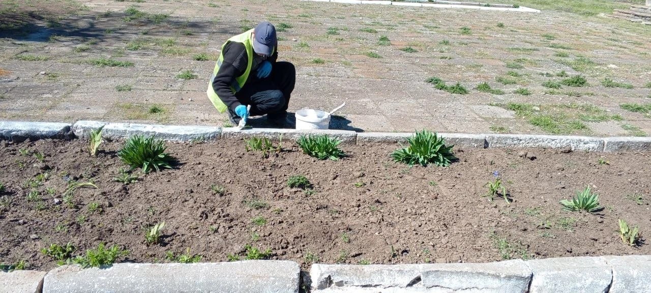 Работы по благоустройству населённых пунктов Генического округа продолжаются Работы по благоустройству населённых пунктов Генического округа продолжаются