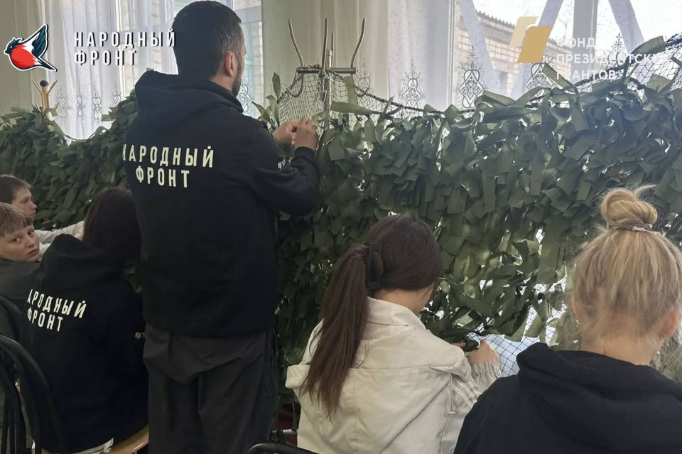 Узел за узлом — к общей победе! Узел за узлом — к общей победе!