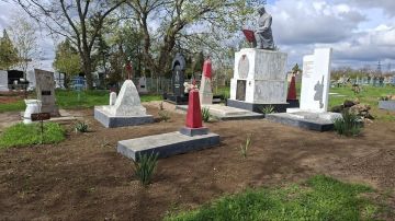 В селе Чернянка Каховского округа привели в порядок захоронения времен Великой Отечественной войны