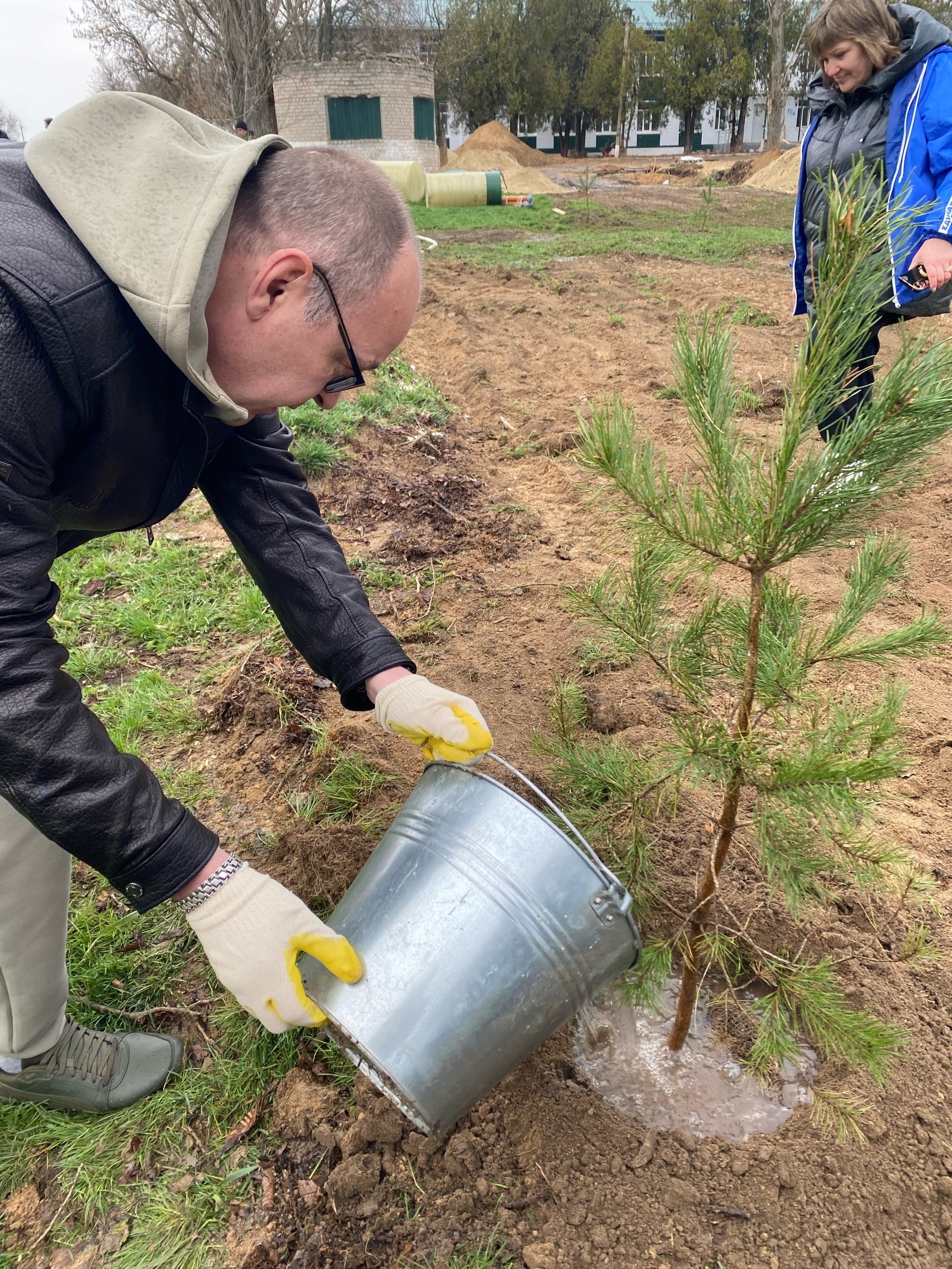 В Верхнерогачикском муниципальном округе состоялся масштабный субботник В Верхнерогачикском муниципальном округе состоялся масштабный субботник