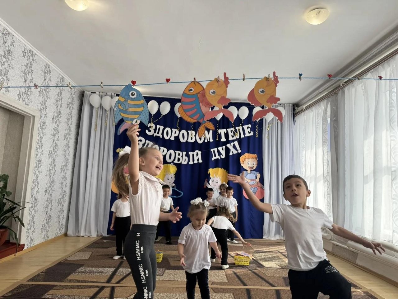 Спортивное путешествие воспитанников Догмаровского детского сада «Аленка» Спортивное путешествие воспитанников Догмаровского детского сада «Аленка»