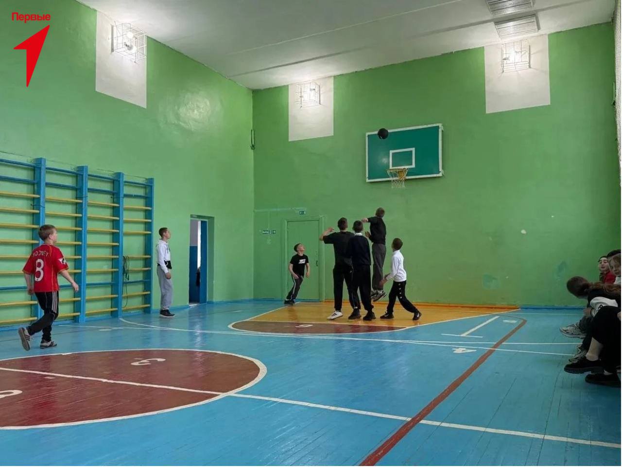 Первые Чаплинской школы № 2 провели баскетбольный матч ко Дню здоровья Первые Чаплинской школы № 2 провели баскетбольный матч ко Дню здоровья