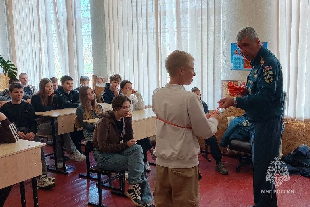 Инспекторы Центра ГИМС о правилах безопасности на воде Инспекторы Центра ГИМС о правилах безопасности на воде