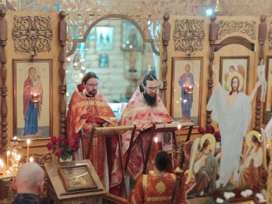 В Скадовске прошло праздничное пасхальное богослужение