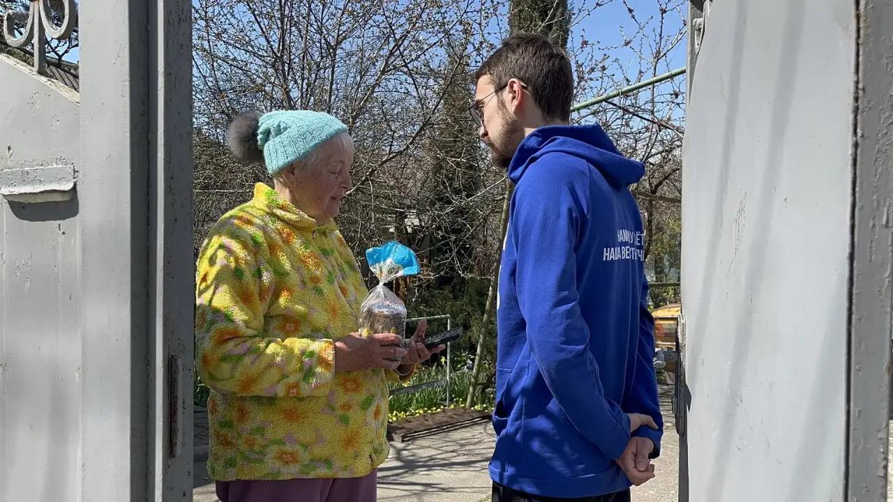 Сотни куличей, десятки адресов и одна простая мысль – поддержать