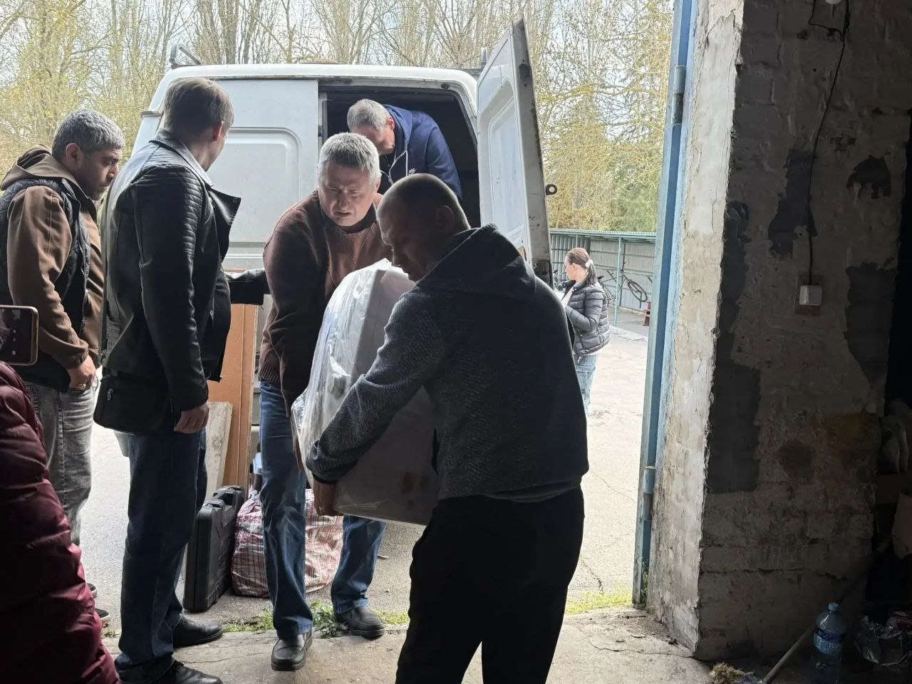 В Каланчак доставлена гуманитарная помощь из Краснодара В Каланчак доставлена гуманитарная помощь из Краснодара