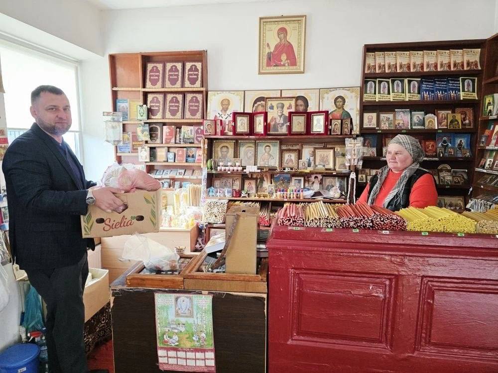 Сотни куличей, десятки адресов и одна простая мысль – поддержать Сотни куличей, десятки адресов и одна простая мысль – поддержать