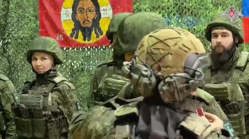 В тыловом районе группировки "Днепр" добровольцам отрядов БАРС вручили государственные награды