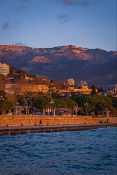 ������� �������: ������ � ���� �� ����� ������������� ������� ����, � ���� � ������ ������������ ����� ��������� ���, ���� �� ����� � �����