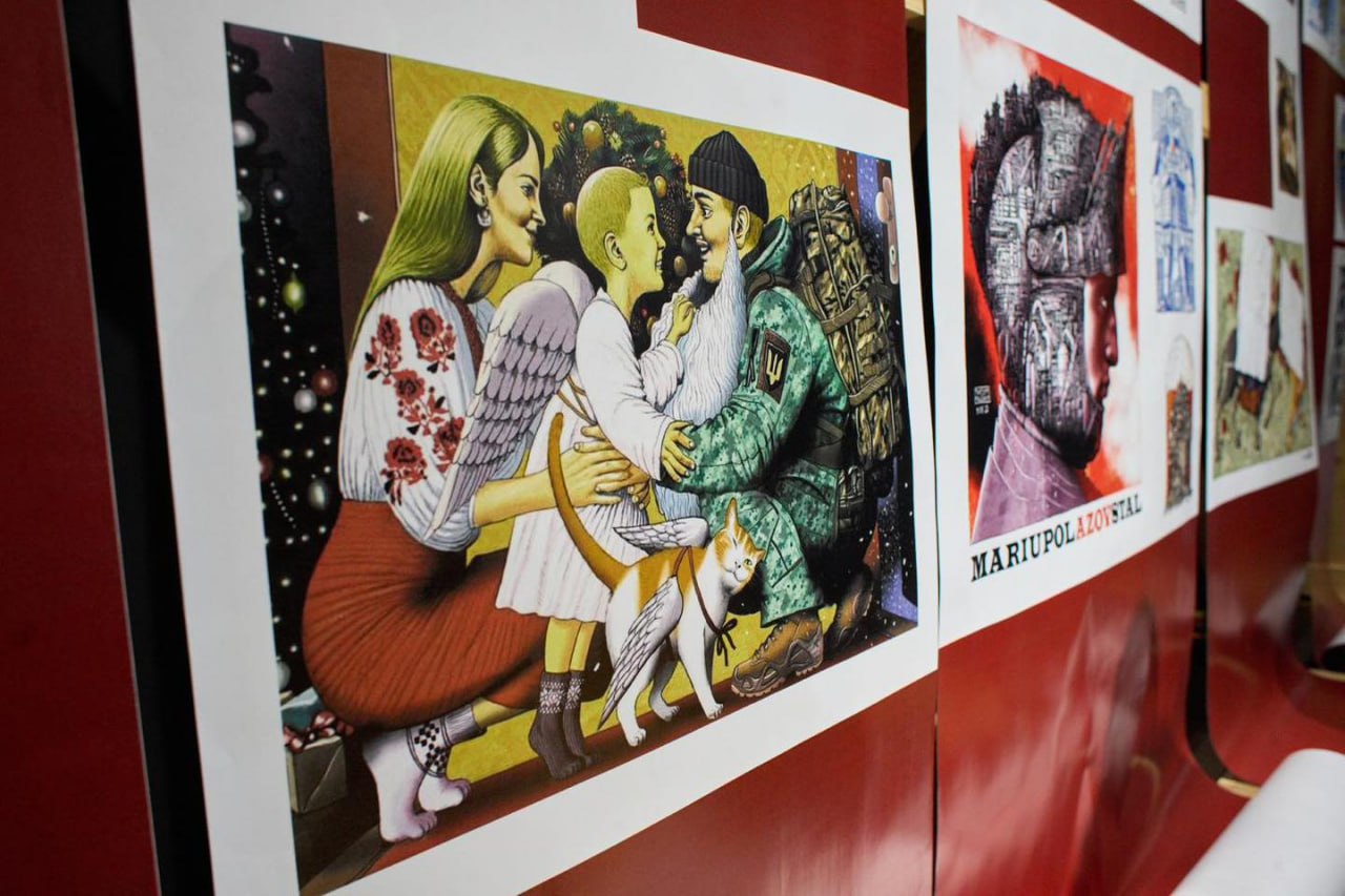 Военнослужащие НГУ организовали художественную выставку в тылу для сбора средств