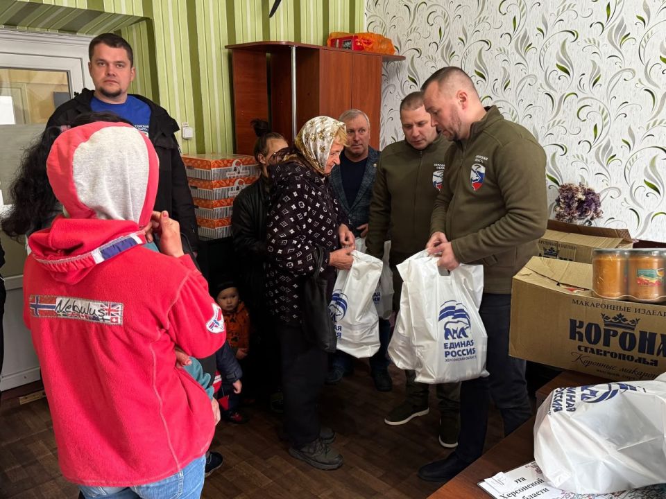 В Голопристанском округе «Единая Россия» продолжает поддерживать семьи с детьми В Голопристанском округе «Единая Россия» продолжает поддерживать семьи с детьми