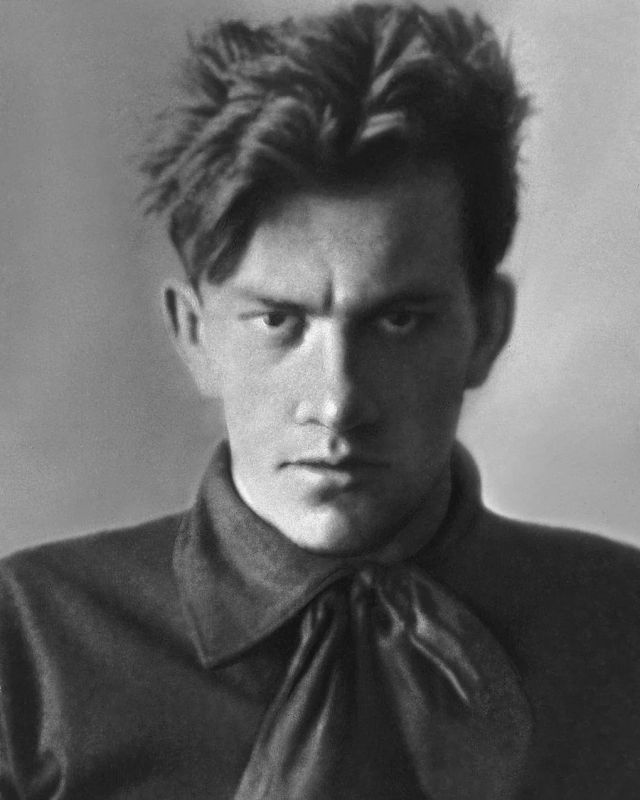 Владимир Сальдо: 14 апреля — день памяти Владимира Маяковского Владимир Сальдо: 14 апреля — день памяти Владимира Маяковского