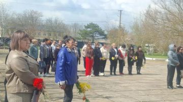 Память, которую храним: в Чонгаре почтили память героев Великой Отечественной войны