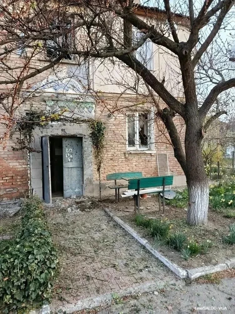 Два человека погибли, трое пострадали в Херсонской области в результате украинских атак в период пасхального перемирия и сразу после, сообщил губернатор Сальдо Два человека погибли, трое пострадали в Херсонской области в результате украинских атак в период пасхального перемирия и сразу после, сообщил губернатор Сальдо