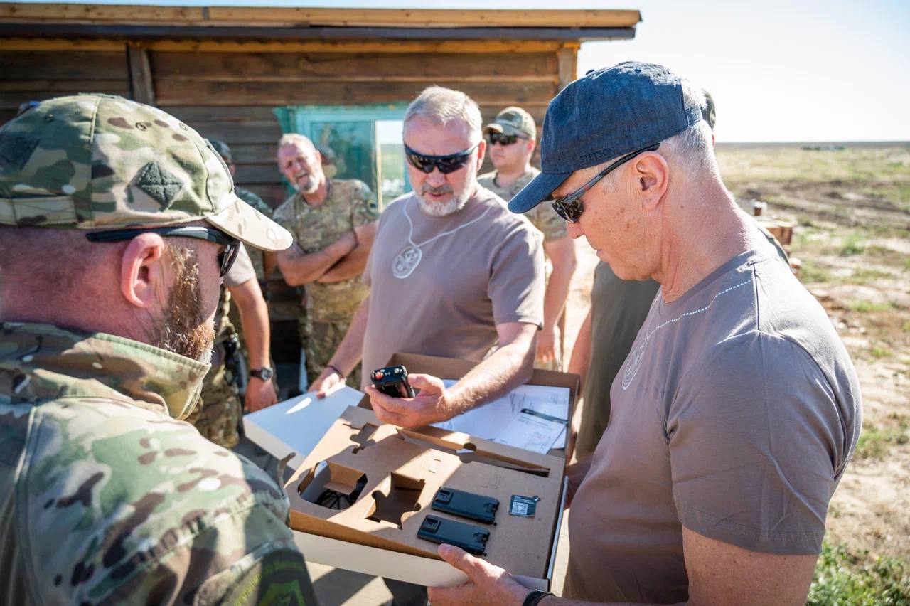 Константин Басюк: Херсонскому добровольческому БАРС 33 имени Василия Маргелова 3 года! Константин Басюк: Херсонскому добровольческому БАРС 33 имени Василия Маргелова 3 года!