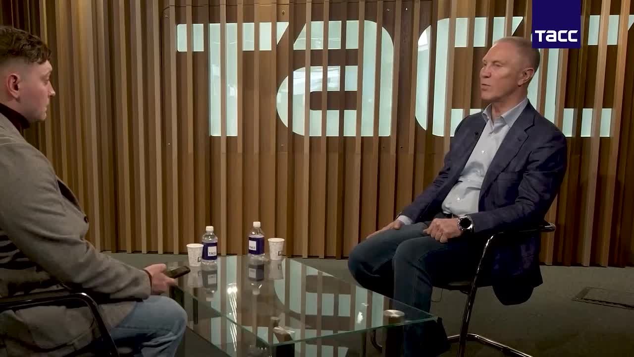 Губернатор Сальдо заявил, что Вооруженные силы Украины размещают пункты управления беспилотными летательными аппаратами в школах и детских садах Херсона, используя мирных жителей в качестве живого щита