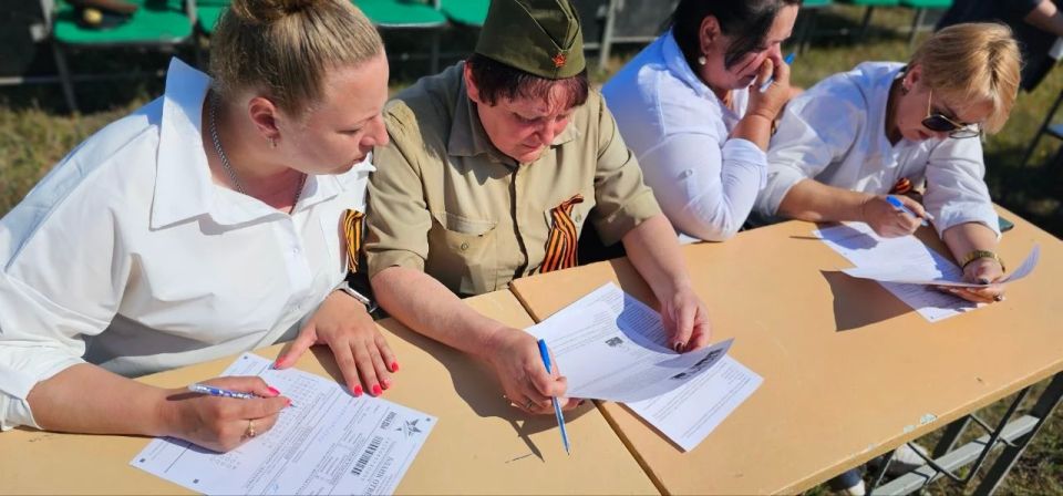 Владимир Сальдо: В Херсонской области готовятся к «Диктанту Победы» Владимир Сальдо: В Херсонской области готовятся к «Диктанту Победы»