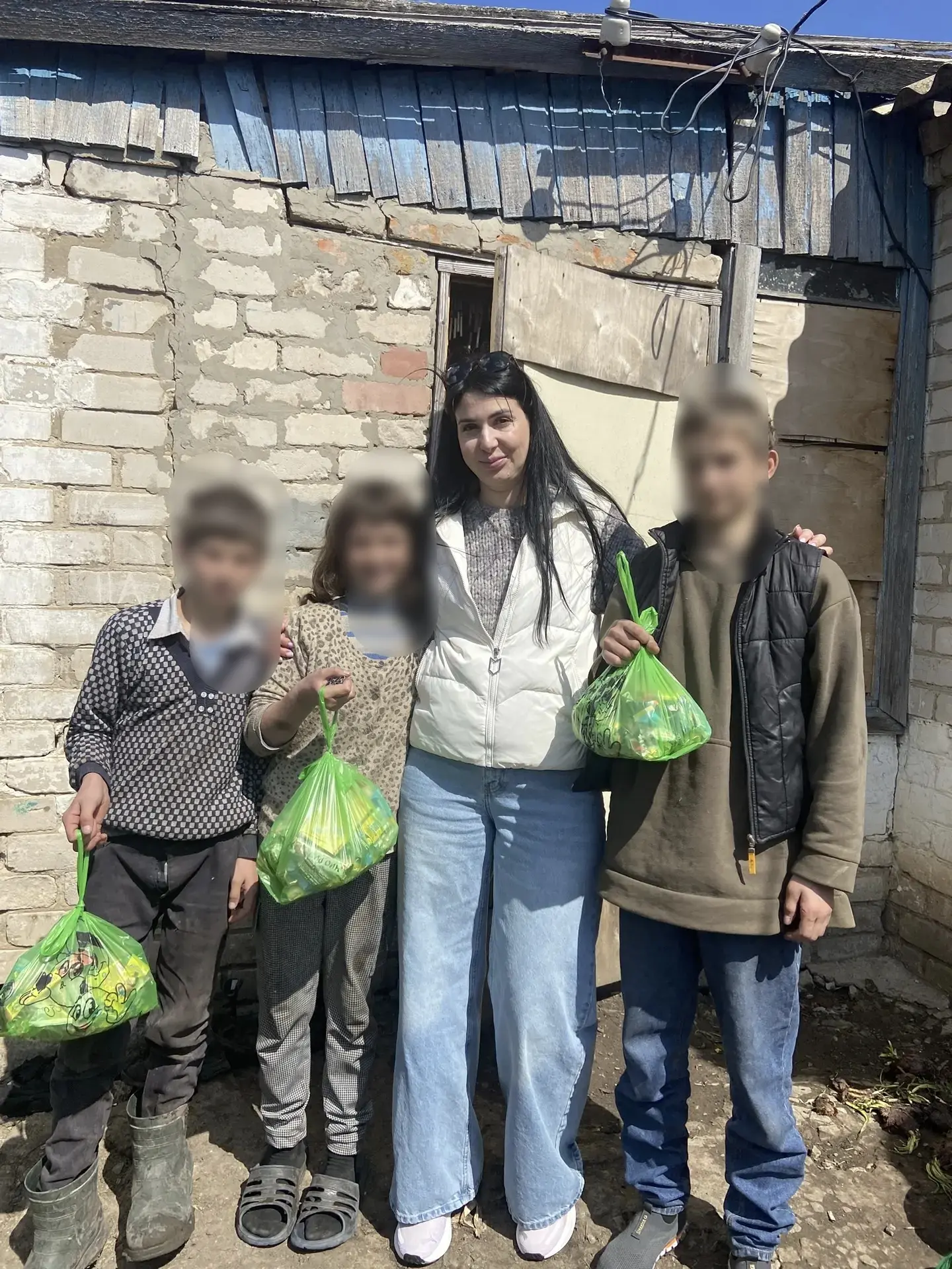 В Каховском округе проверили семьи в социально опасном положении В Каховском округе проверили семьи в социально опасном положении