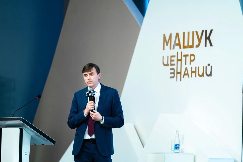 Образование будущего: итоги 2025 года и задачи на 2026 год обсудили в Пятигорске на образовательном мероприятии для региональных министров Образование будущего: итоги 2025 года и задачи на 2026 год обсудили в Пятигорске на образовательном мероприятии для региональных министров