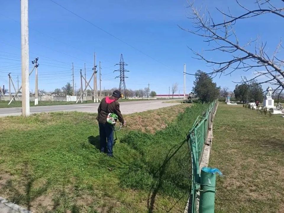 Сотрудники Дома культуры Строгановка присоединились к Всероссийскому субботнику Сотрудники Дома культуры Строгановка присоединились к Всероссийскому субботнику